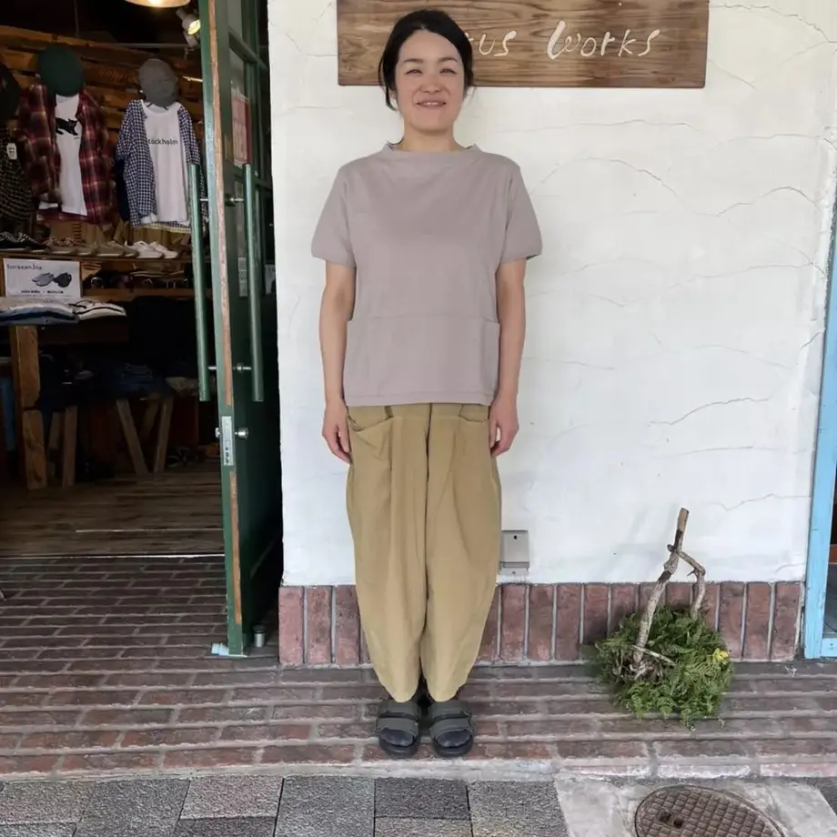 6098b834047a9d3af834192b