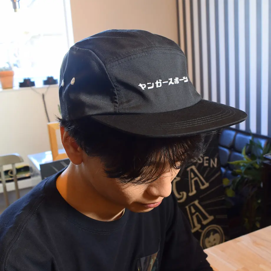 5e329fe294cf7b2ac8e7e35d