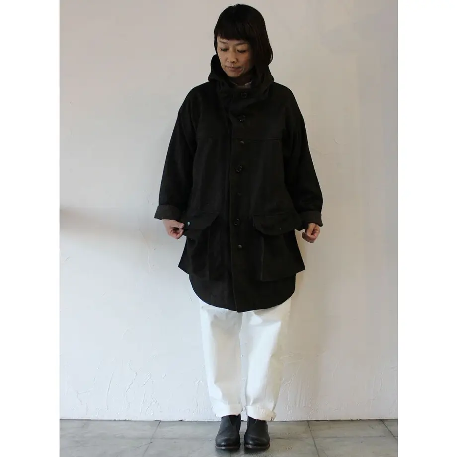 5deb182f5b18a516728f1a7f