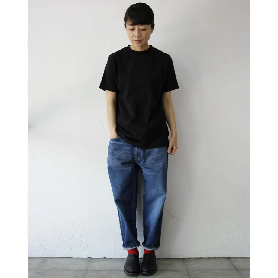 6079001aa87fc51869f5a7fb