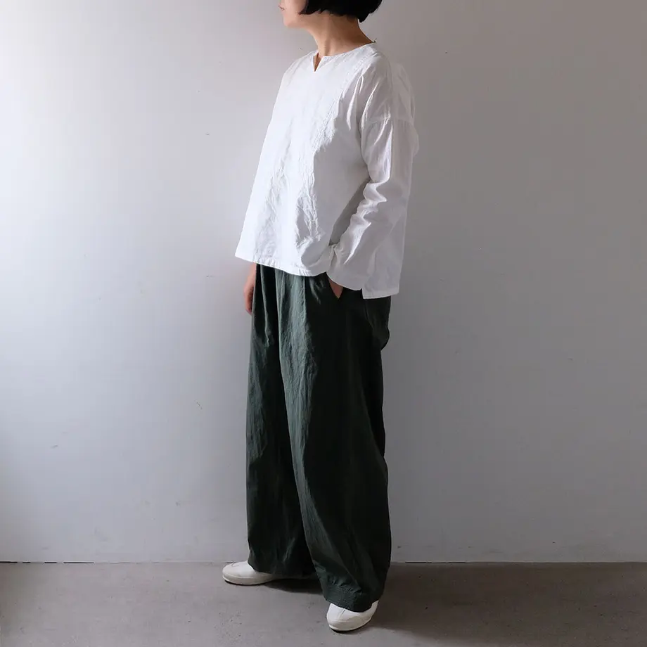 63576d5d4292bf33710e701b
