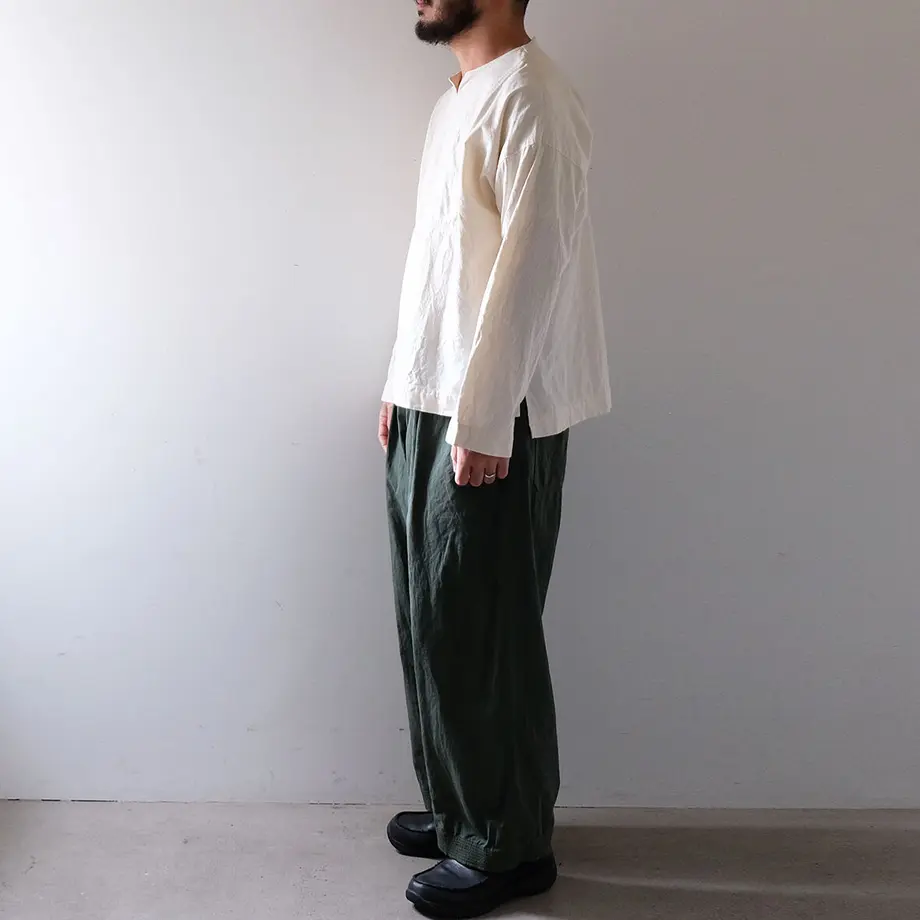 63576d5d4292bf33710e701b