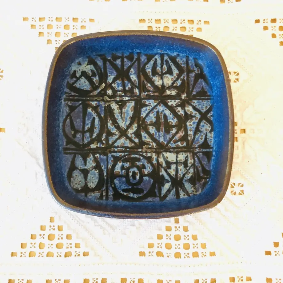 5e1b025d6899fd56d3cdbf44