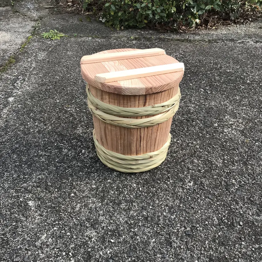 手作り味噌樽1斗国産杉 | 木樽屋 | 手づくりの木の樽、木の桶お届けいたします。
