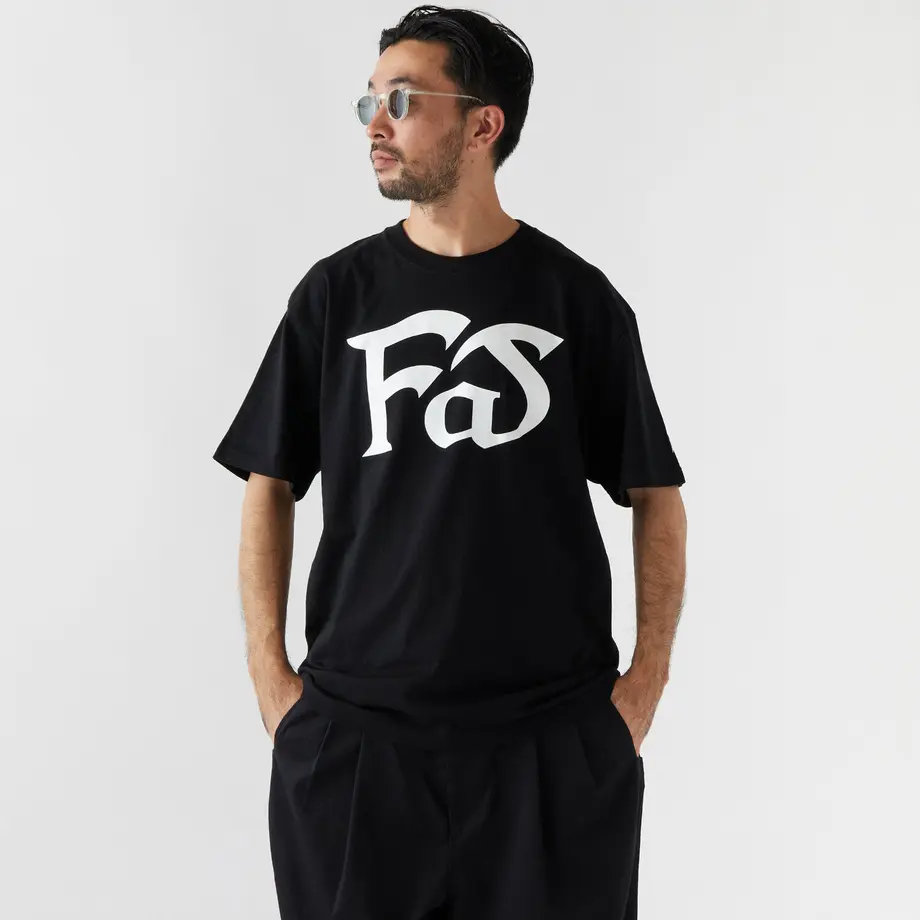 5ff7e973b00aa3420e8d5f24