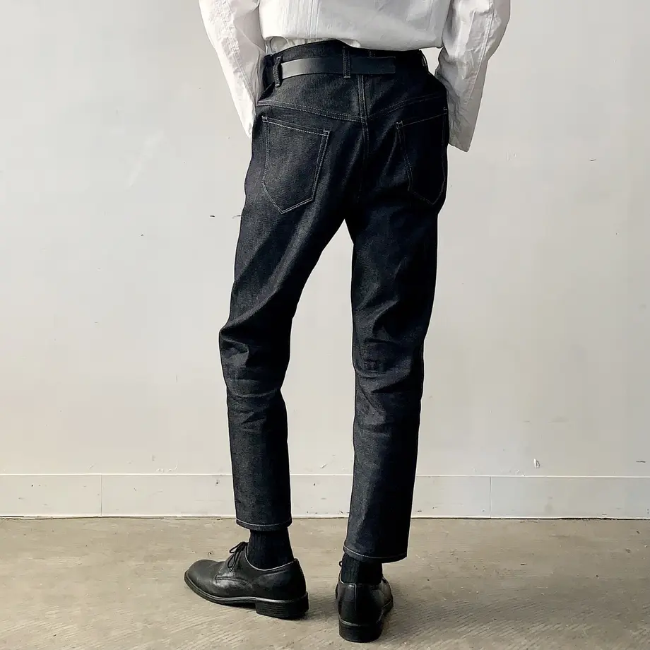 613db1e651244e5fa0c070e9