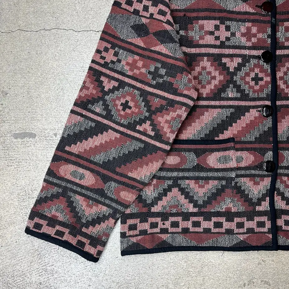 63d72cc293f6190ef2ffde1c