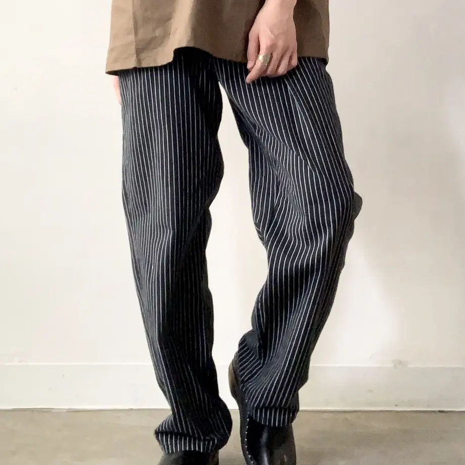 60b5bba68899be614ca79a27