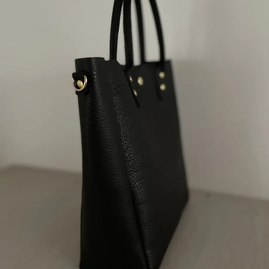637405754aed1966f200e339