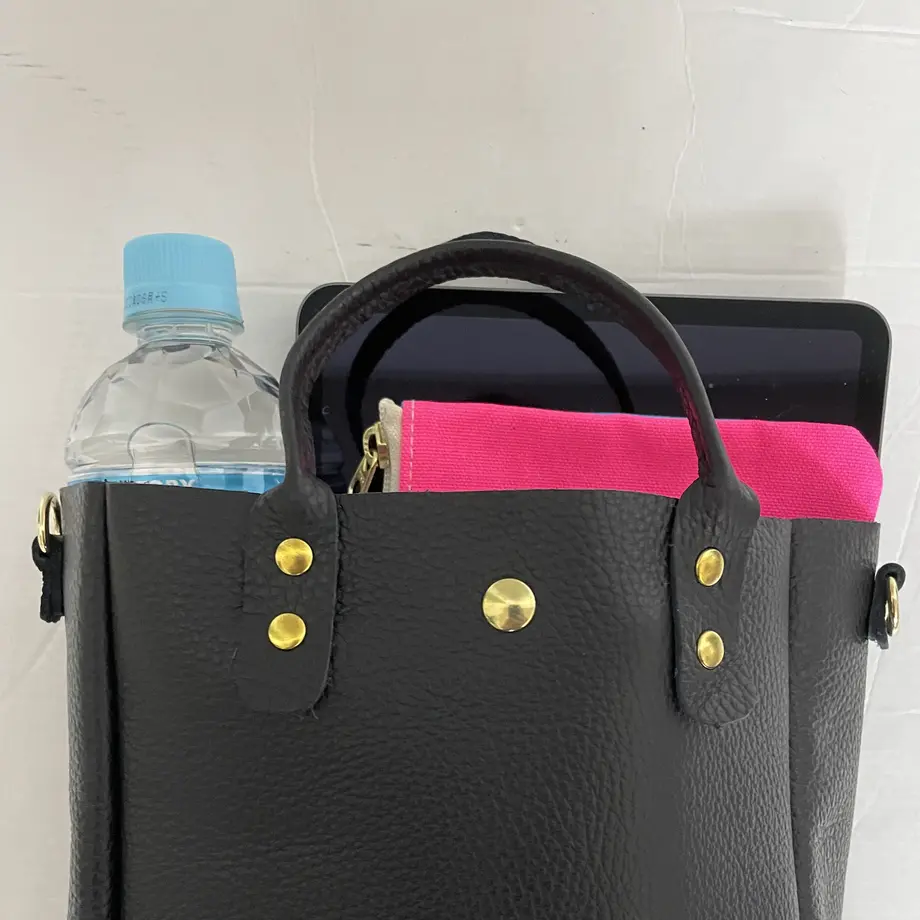 637405754aed1966f200e339