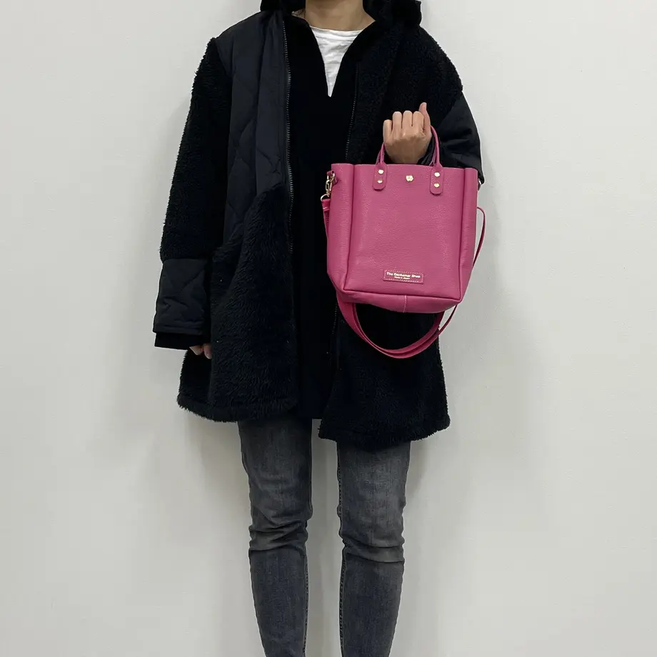 6374029ff80f1e5bb1815b96