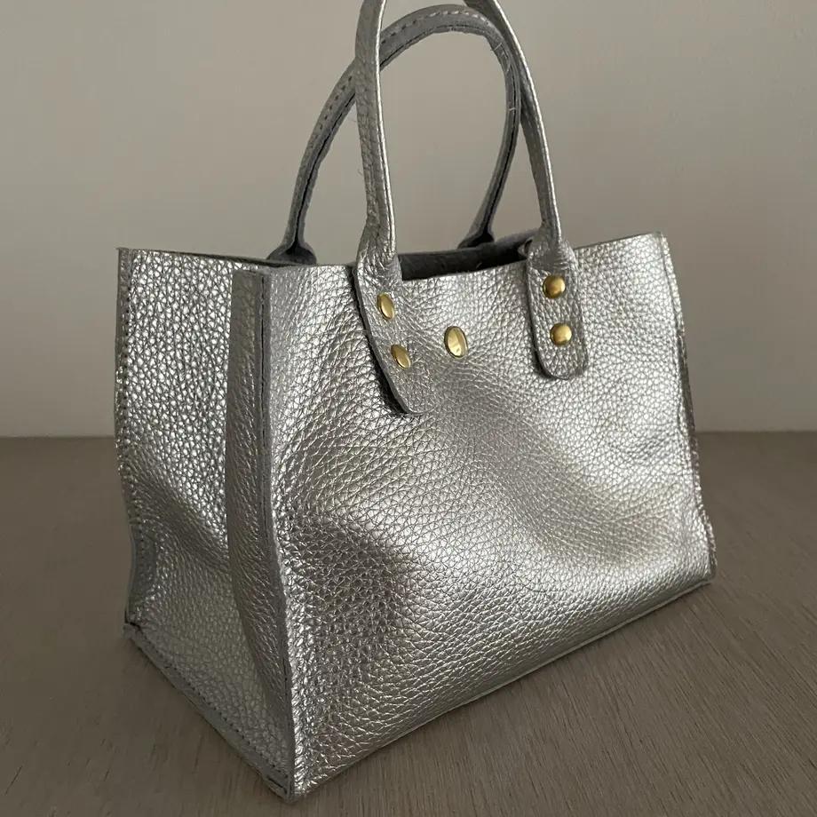 63740a164aed19604a00e5cf
