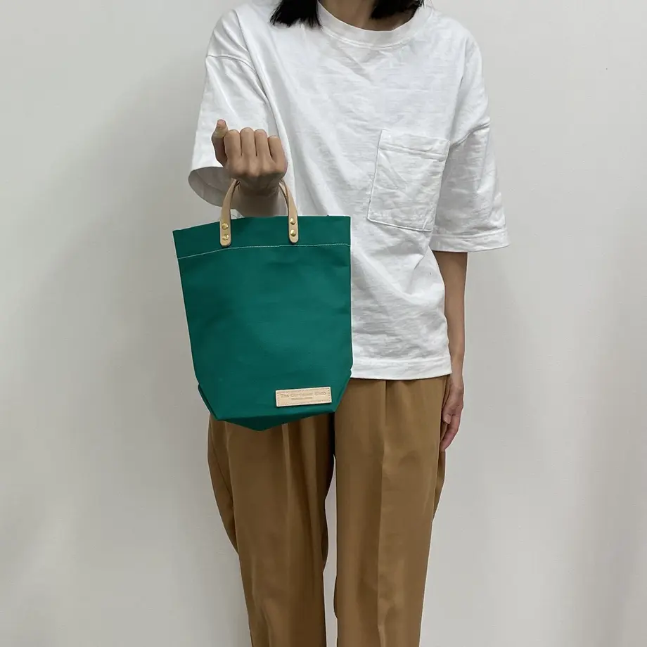600a6eb3243860266356c708