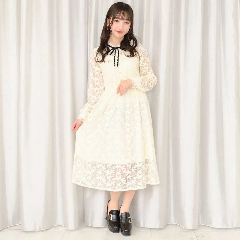 5ff932d5935fcc35224bfeaf