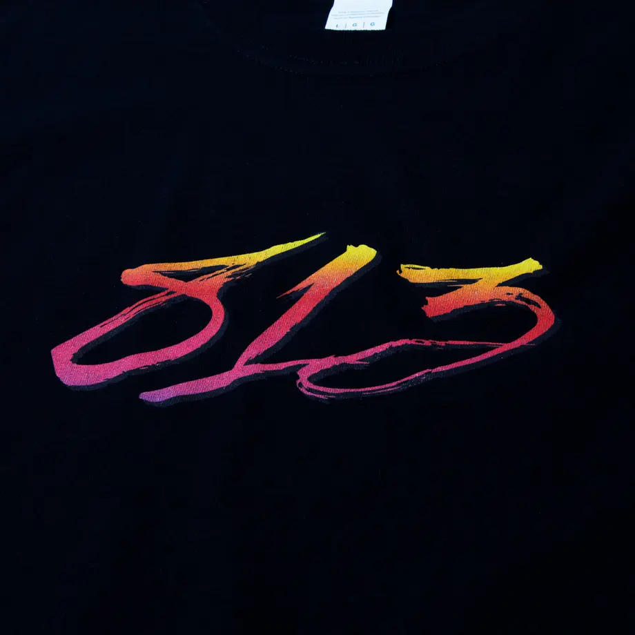 5bd52cf027b44e4e19000a63