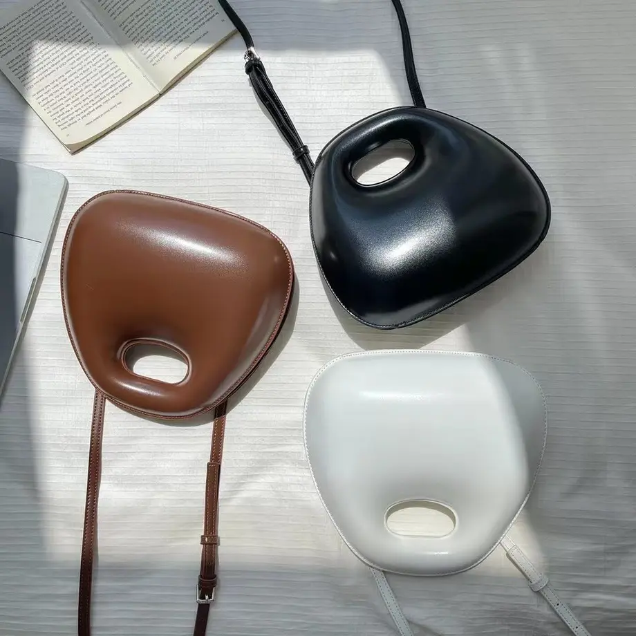 60e785e2228d260212b92db5
