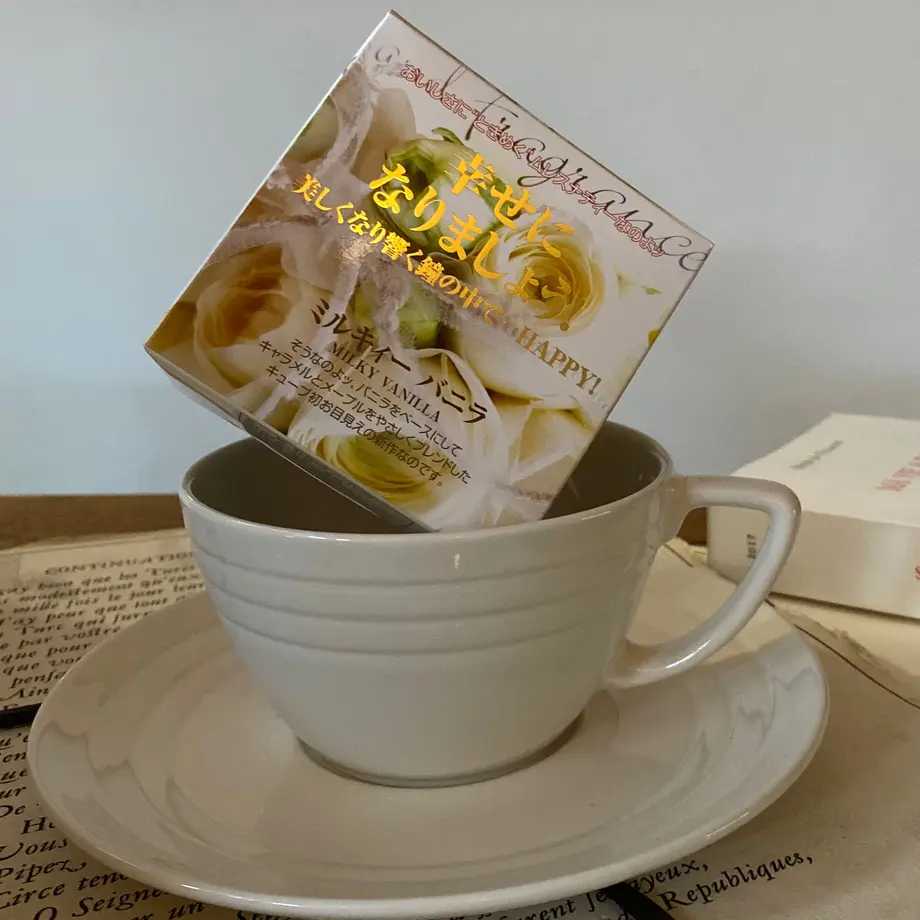 5ec27aa934ef012f61f3f17c