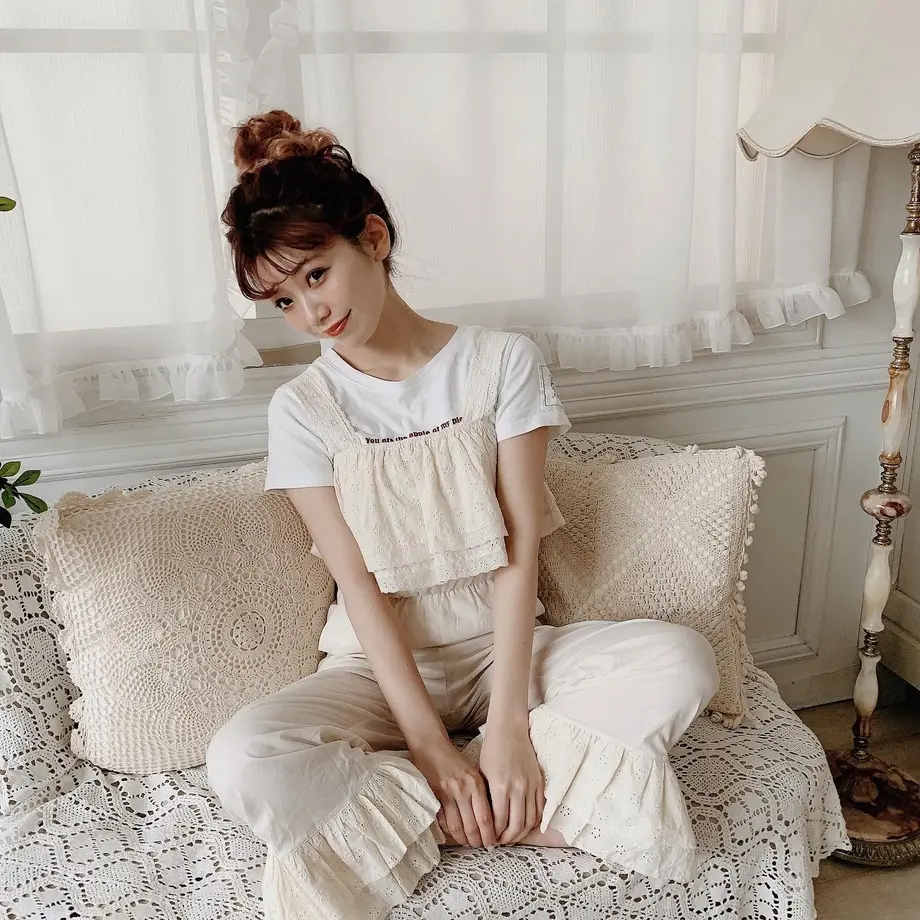 5edbc81bcee9ea568b1527ab