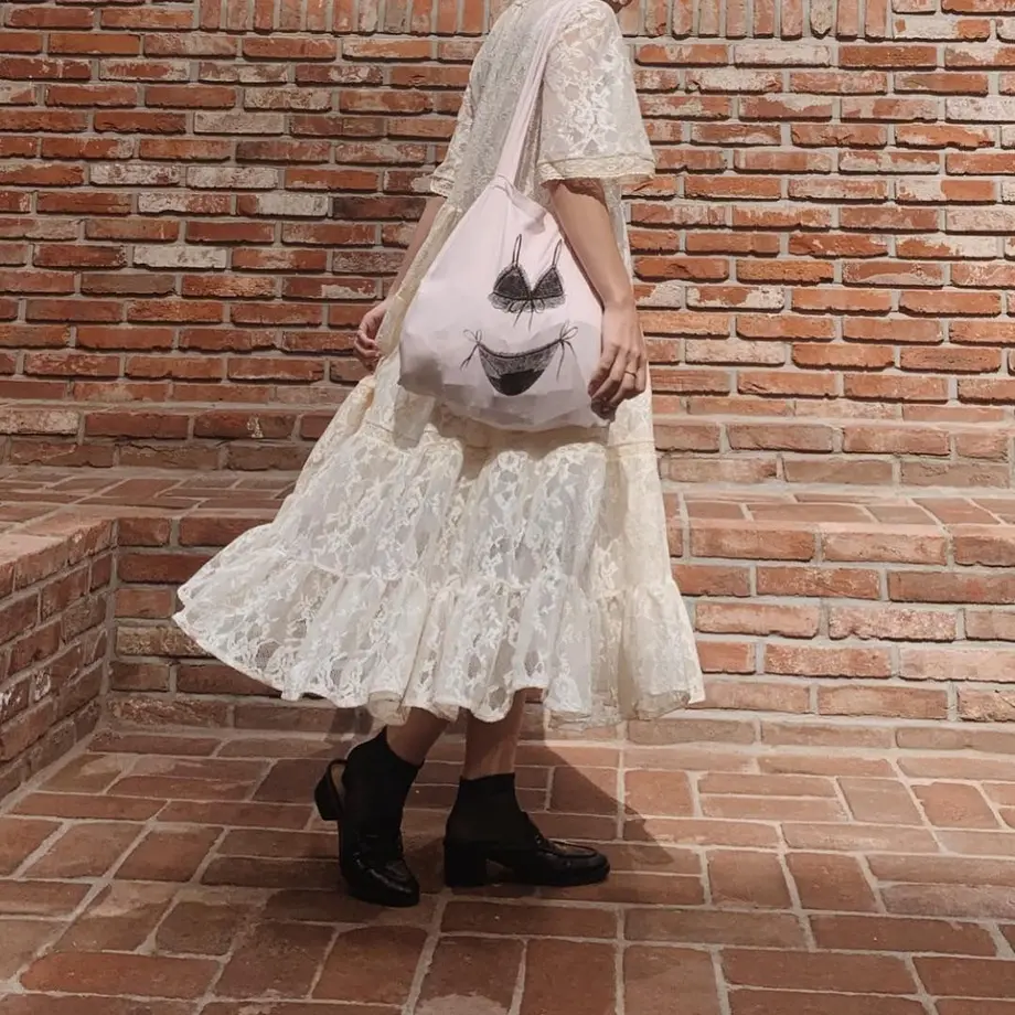 5cbc45374da8520c8d650d03