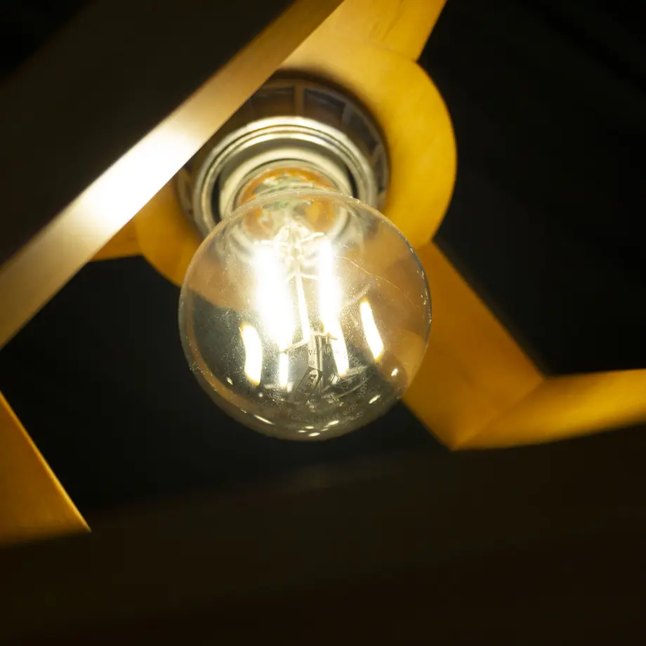 61430f9fc12096269457d936
