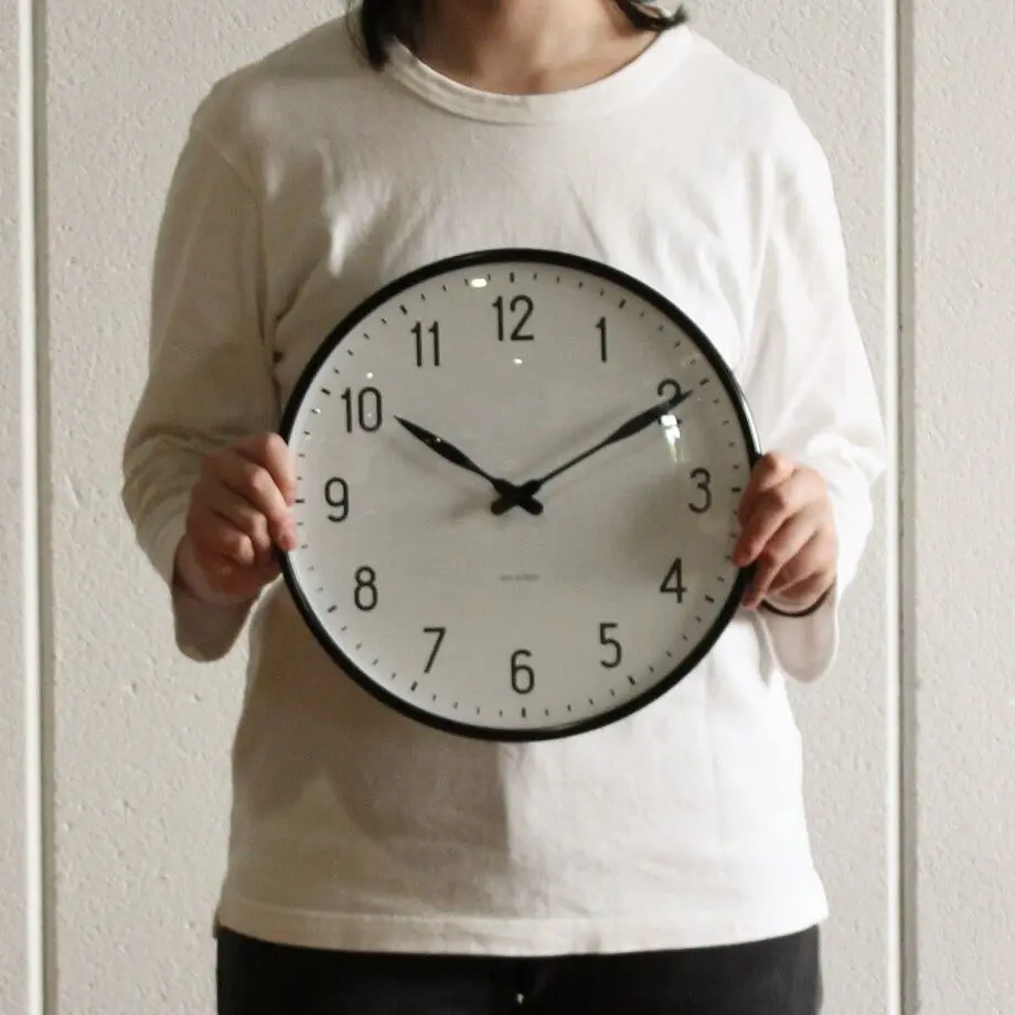 5fe7e45eda019c4b23b17562