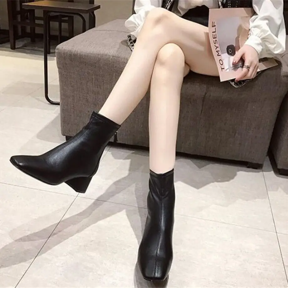 5f59aed53475ed2cfdf313ef