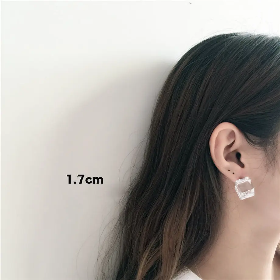 5775544fa458c0c4290029e8