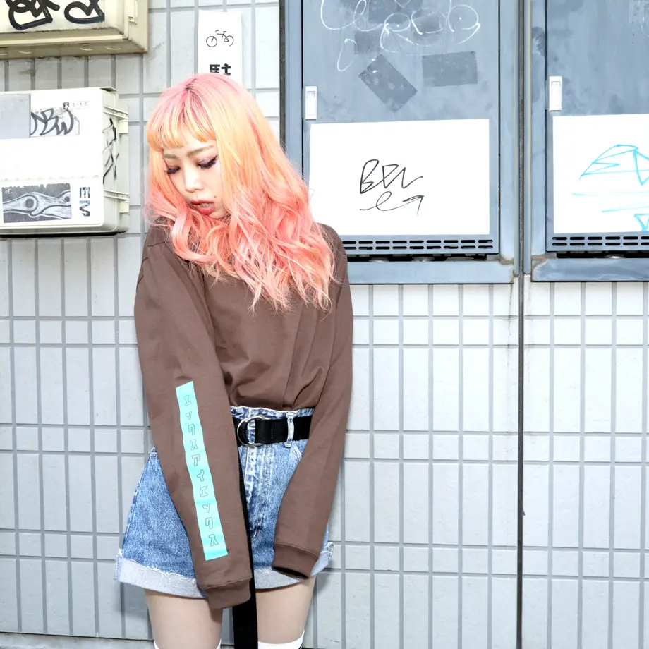 5ad821fa5496ff609a000291
