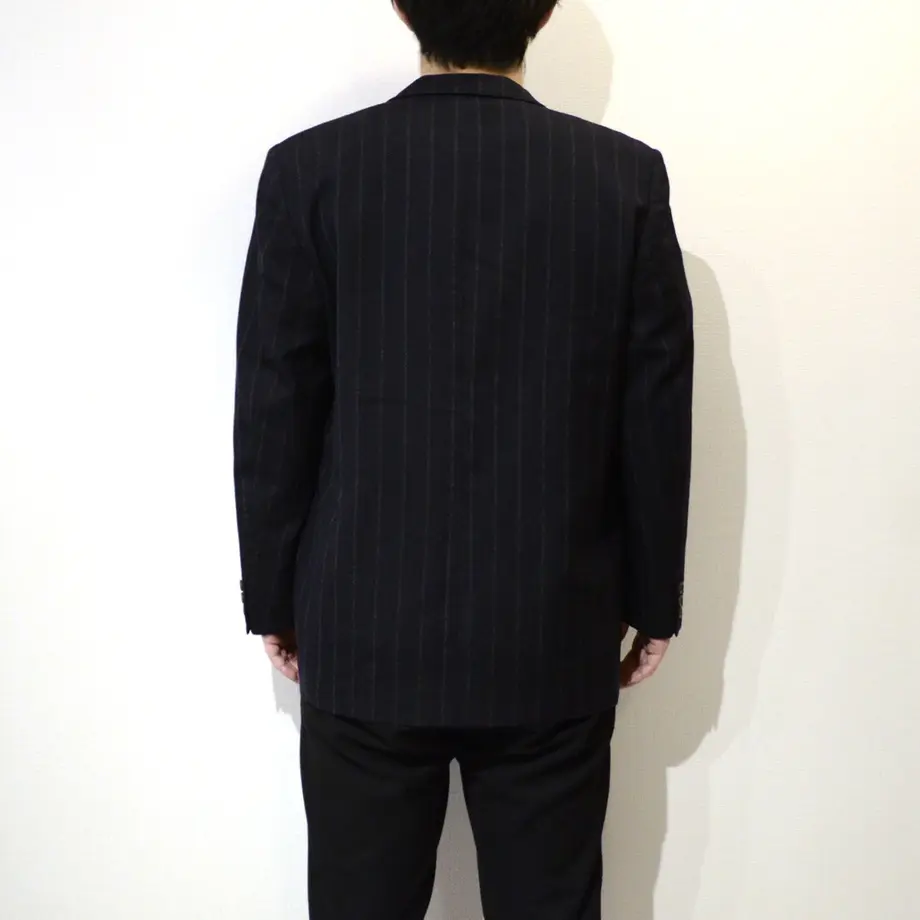 5ec2047955fa031da806e351