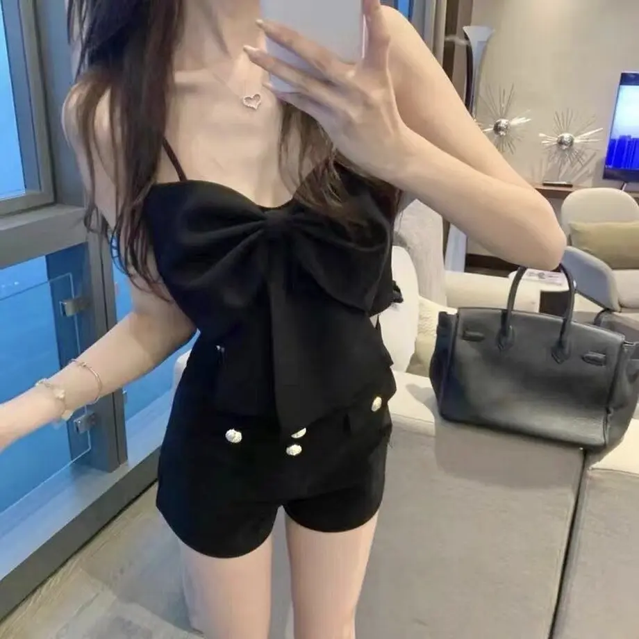 60631a8223055740843182db