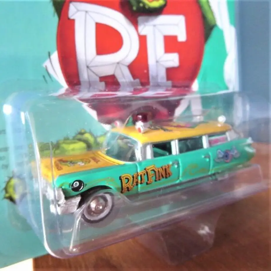 61823b821bfe1951ffb62b3e