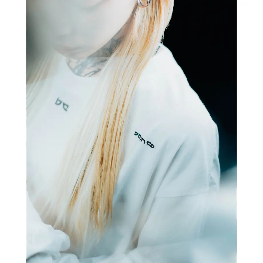 60008dfebfdf090f9aadc182