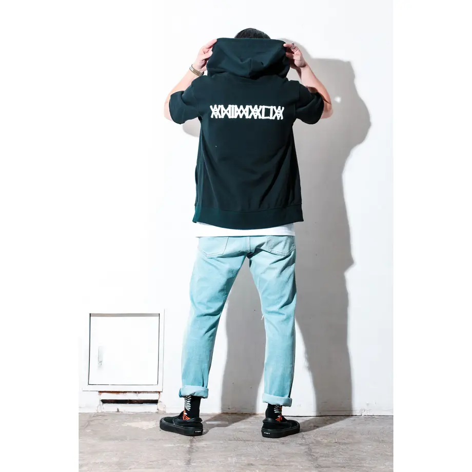 5ecdc5f634ef0123c705d0e8