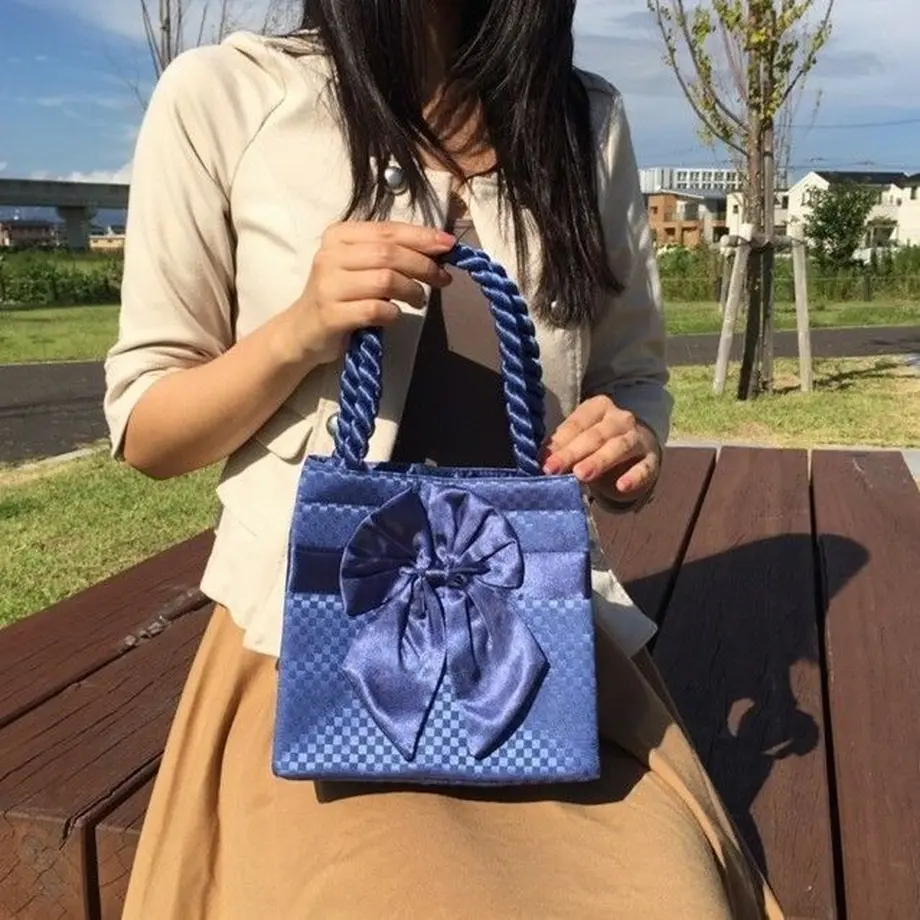 57cd605099c3cdc6fc000e0d