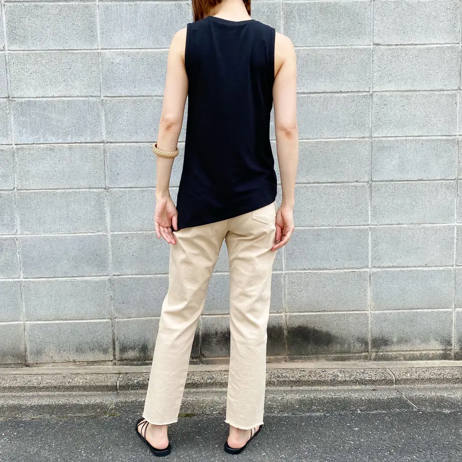 5f005049df62a963ca08f89b