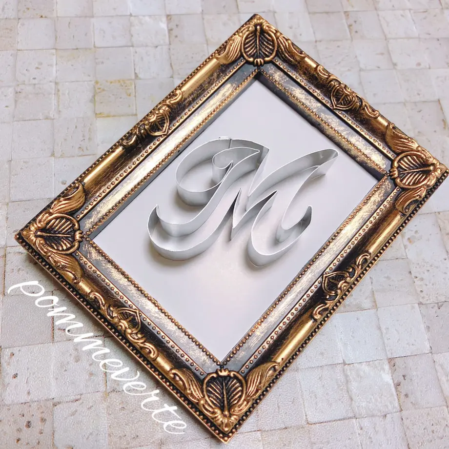 5be945b350bbc32bb9000563