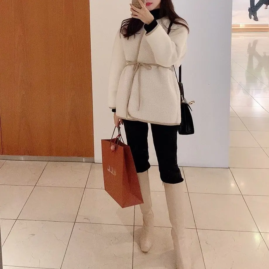 5dd5fcc1a551d574611cb75b