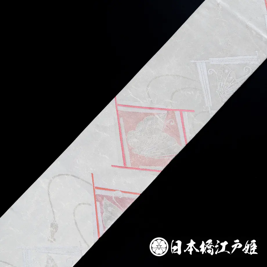 5b2d64f150bbc34f670003ce