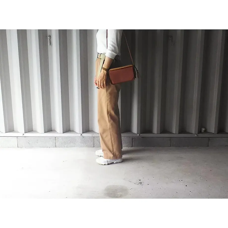 5cf1daf10b92112cf18750ac