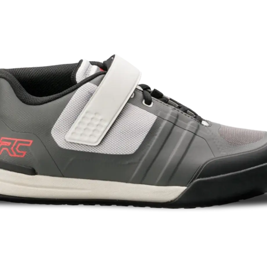 5dc0eeeebc45ac44c2d42d8e