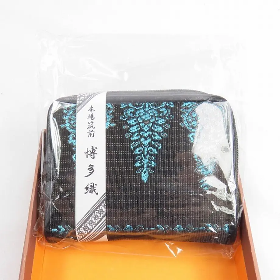 5cf882b9e2954e361436086b