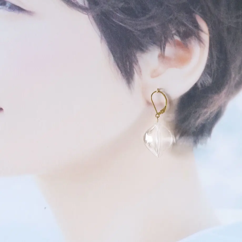 5f567d9e00f4d07125c6c98c