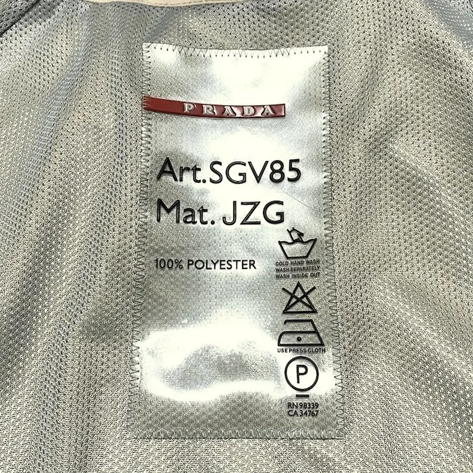 5f9fccfeb00aa3710e2458cc