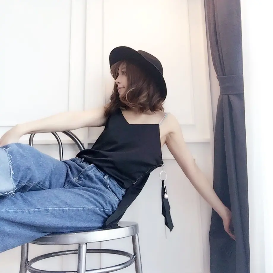58f8727a1a704b49db00187a
