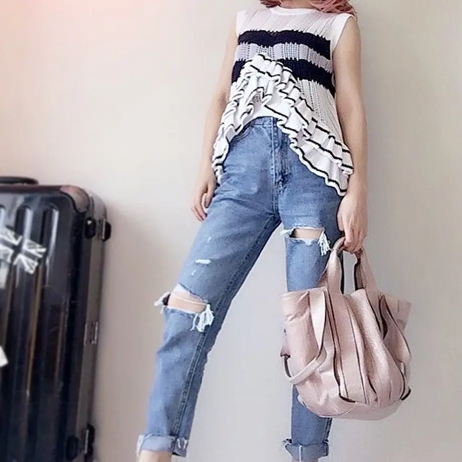 598ea1143210d5736f007520
