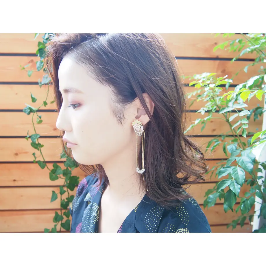 57c2a7b0100315fa8700c46d