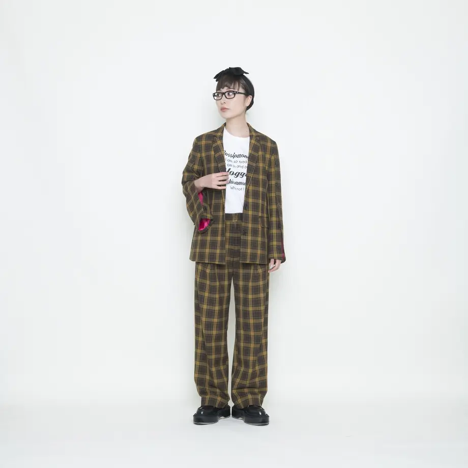 5f92a85eef80855503c547cc