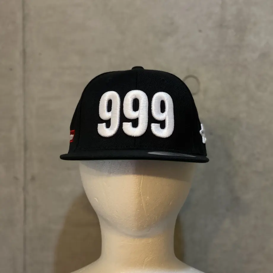 5e8204669df163360943bdf0