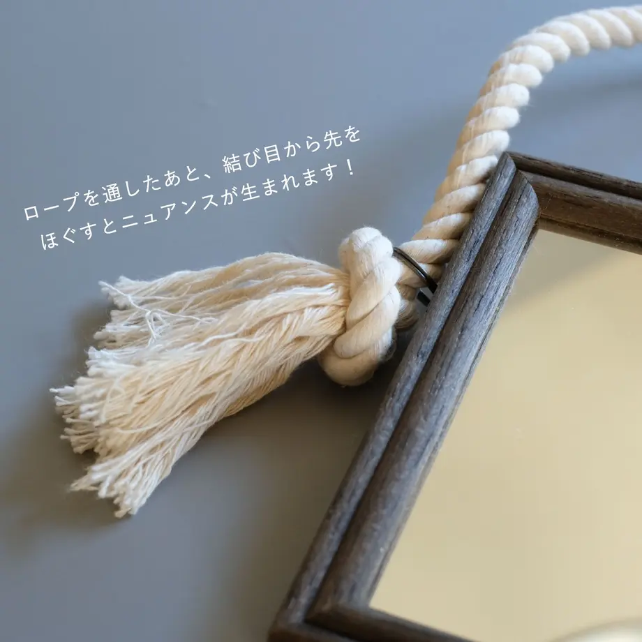 5c04eb8d27b44e3387f83f45