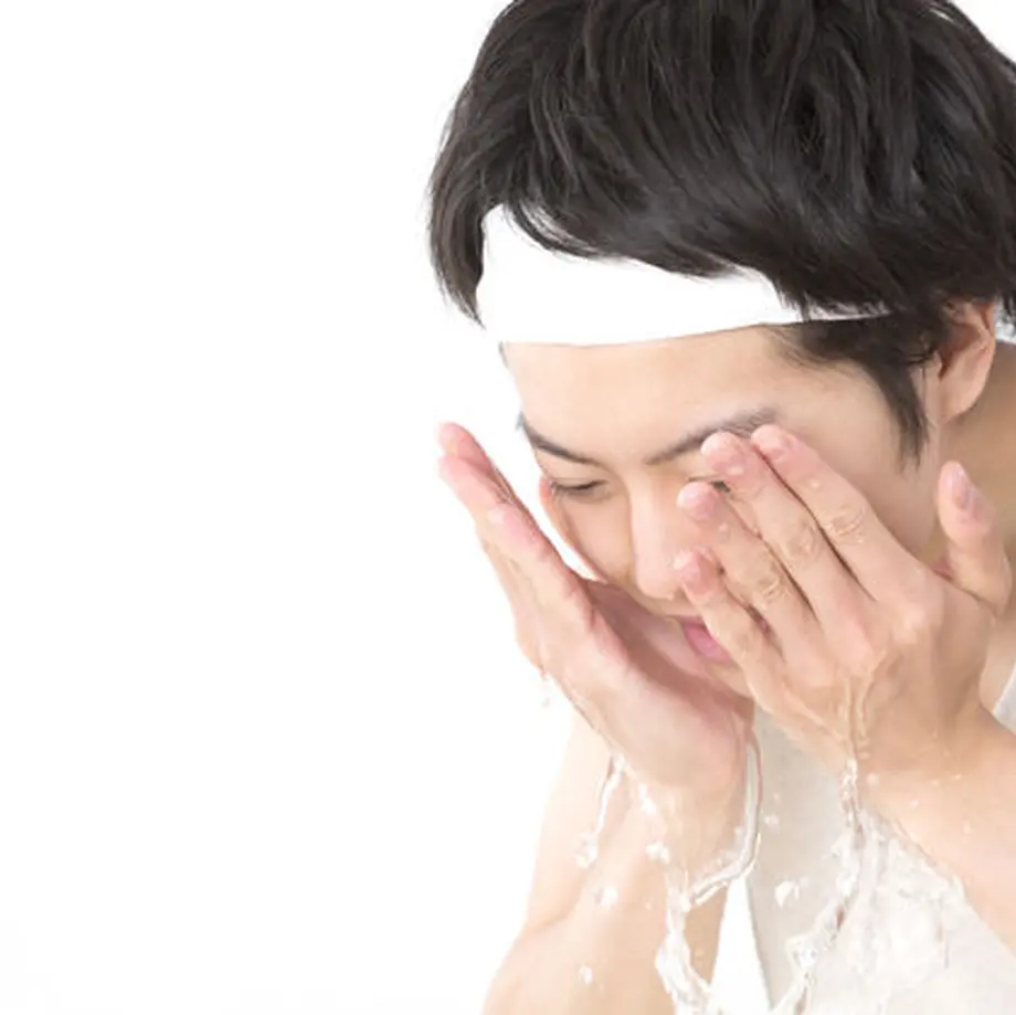 5ce2cbab0376c678d941fc03